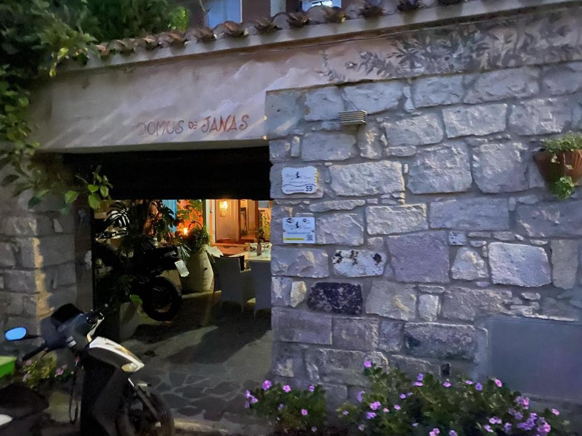 B&B Domus De Janas Gonnesa Exteriér fotografie